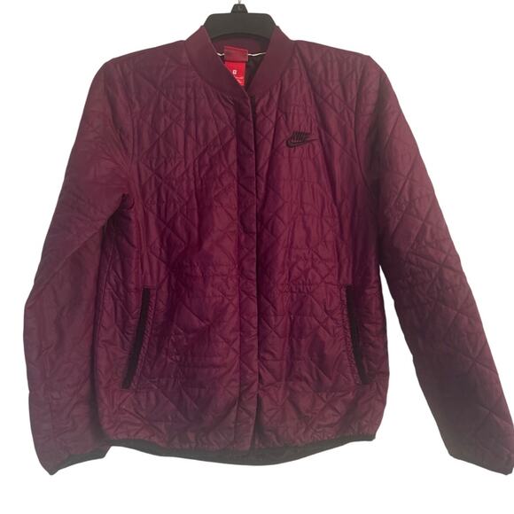 GUC Vintage Nike Maroon Quilted Jacket Snap Front Pockets Embroidered Graphic Sm - Picture 1 of 8